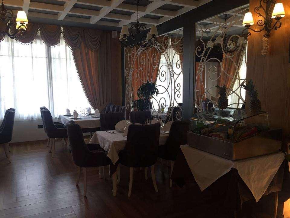 Hotel Mustang Vasqarr Restaurant foto